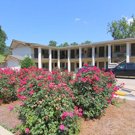 سيلفا Blue Ridge Inn المظهر الخارجي الصورة